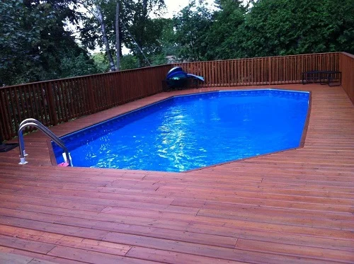 Beautiful aboveground pool