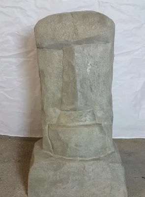 Easter Steve Moai Statue