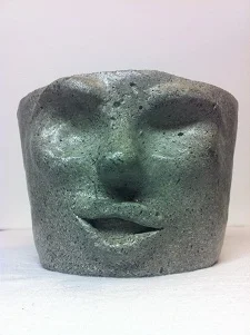 Foxy Rocksy Moai Statue