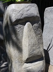 Joe Hogan Easter Island Statue