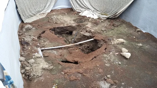 huge sinkhole in pool