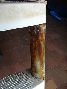 damage from salt water pool