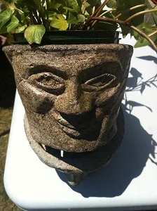 Smilin N. Garfunkel Moai Statue